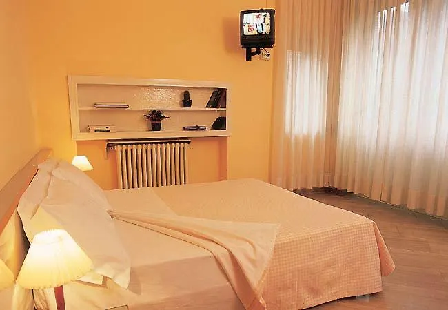 ***  Hotel Fiera Congressi Milan Italy