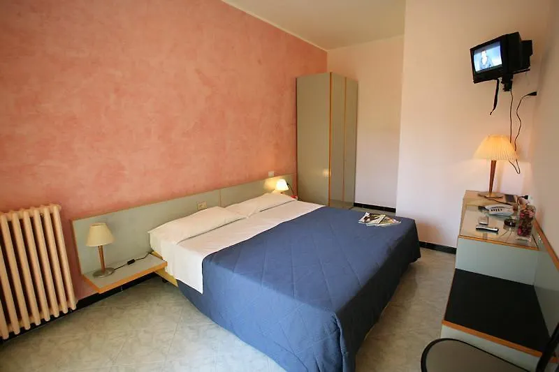 ***  Hotel Fiera Congressi Milan Italie